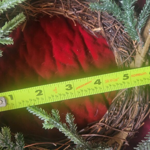 Pinecone Evergreen Wreath Candle Ring Christmas Décor Holiday Decoration - Picture 5 of 6